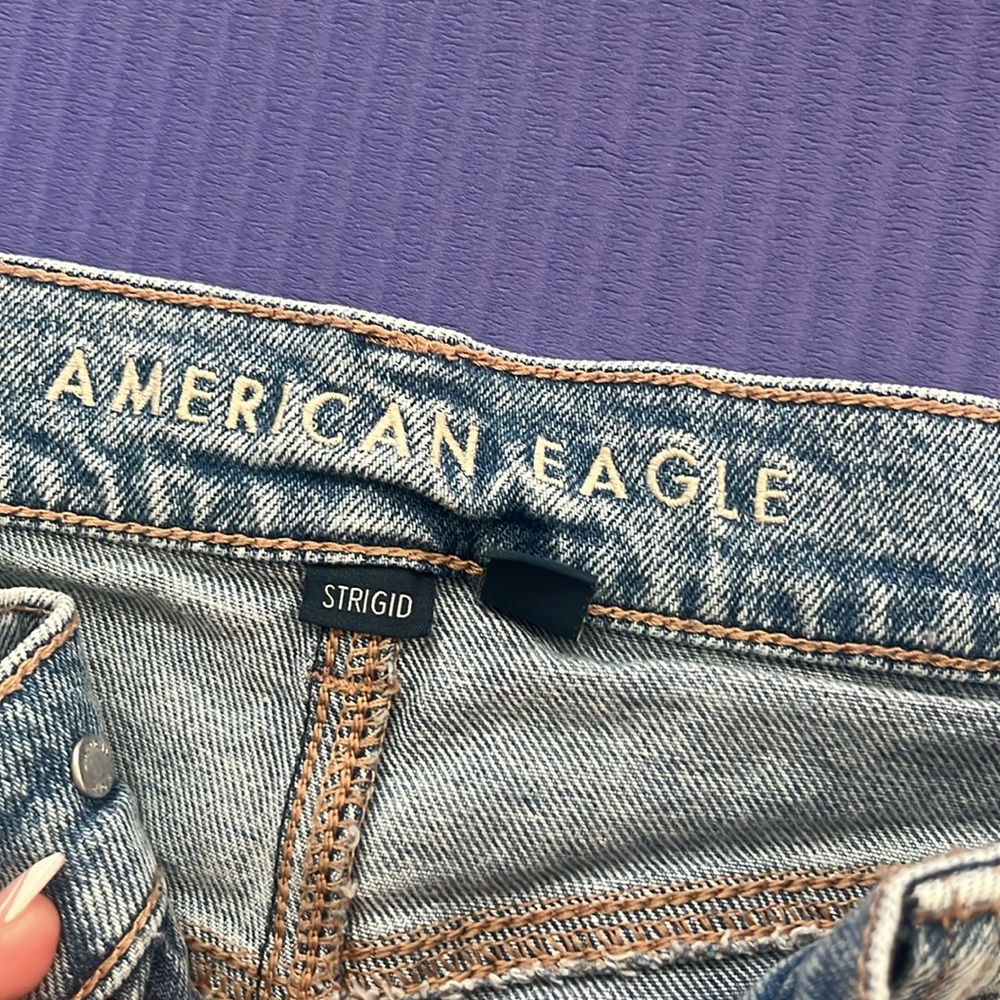 Jeans - Picture 2 of 3